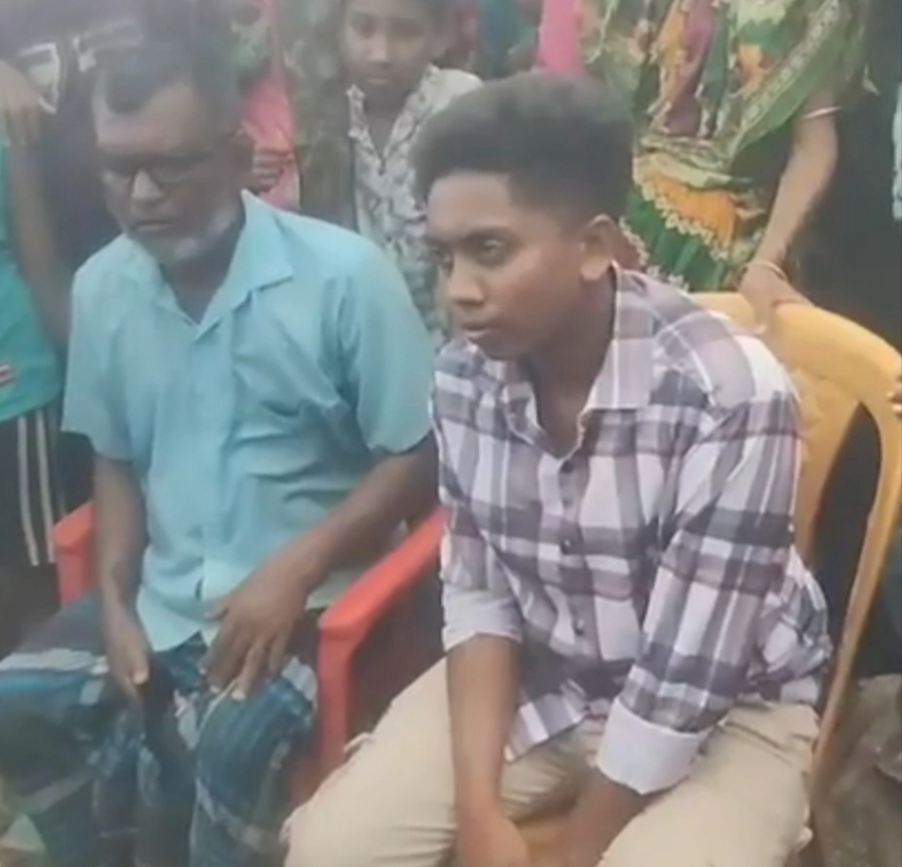 সরিষাবাড়ী উপজেলায় এক কিশোরী মেয়ে থেকে ছেলেতে রূপান্তরিত।