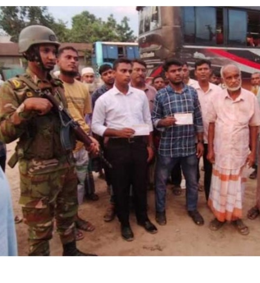 সরিষাবাড়ী উপজেলায় অতিরিক্ত ভাড়া আদায়ের জন্য সতর্ক করলেন সেনাবাহিনী ।