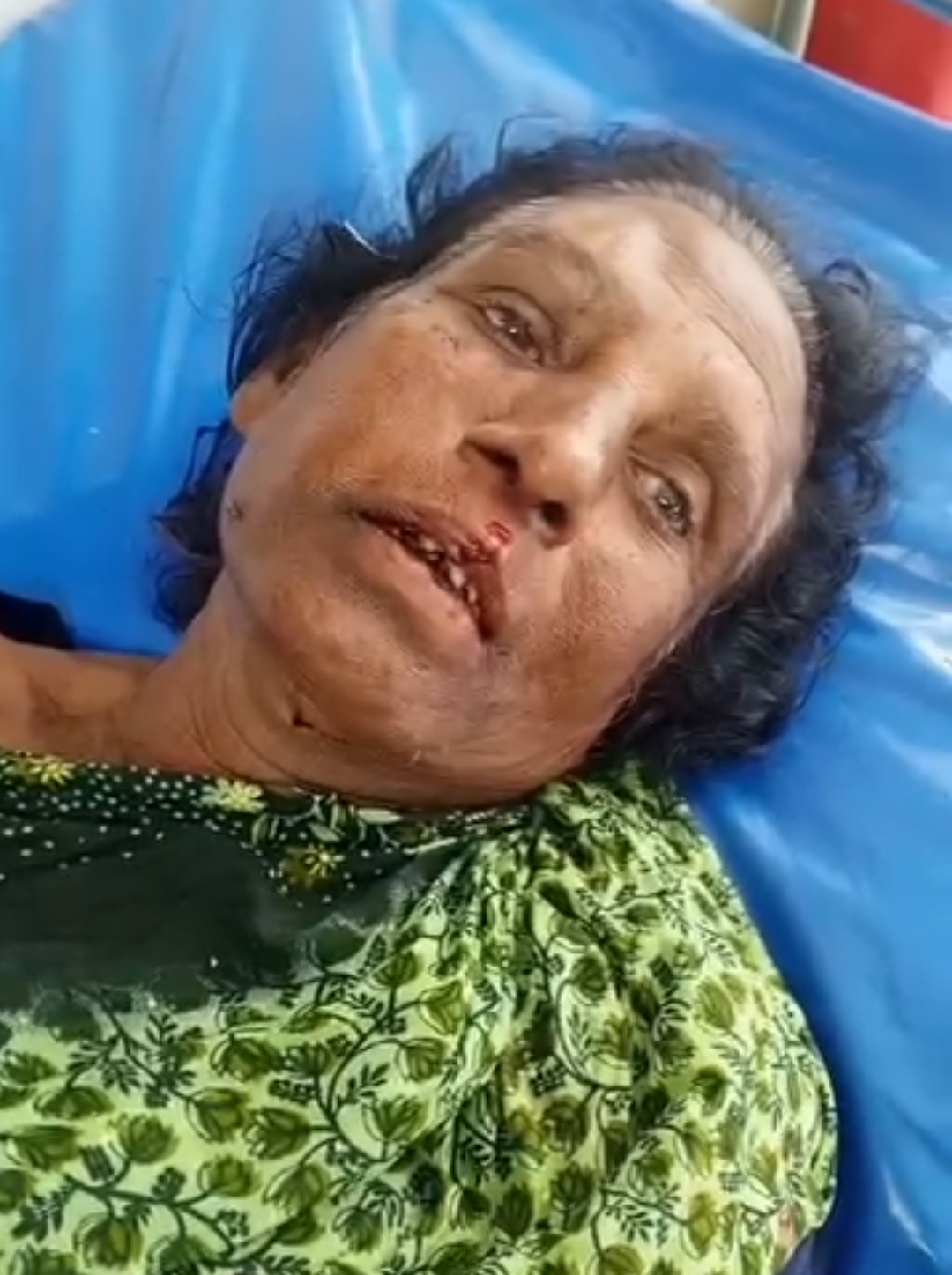 টাঙ্গাইলের ধনবাড়ী উপজেলায় ভাগিল নামক স্থানে সড়ক দুর্ঘটনা নিহত-৩