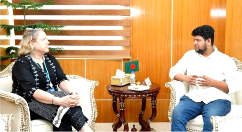 তথ্য ও সম্প্রচার উপদেষ্টার সঙ্গে সাক্ষাৎ করছেন ইউনেস্কোর বাংলাদেশ প্রতিনিধি