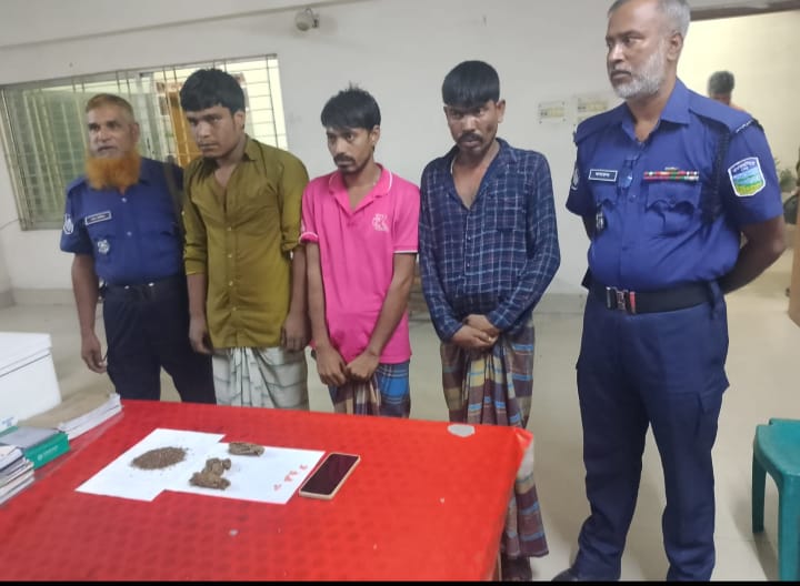 সরিষাবাড়ীতে মাদক বিরোধী অভিযানে ইয়াবা ও গাঁজা সহ আটক-৩