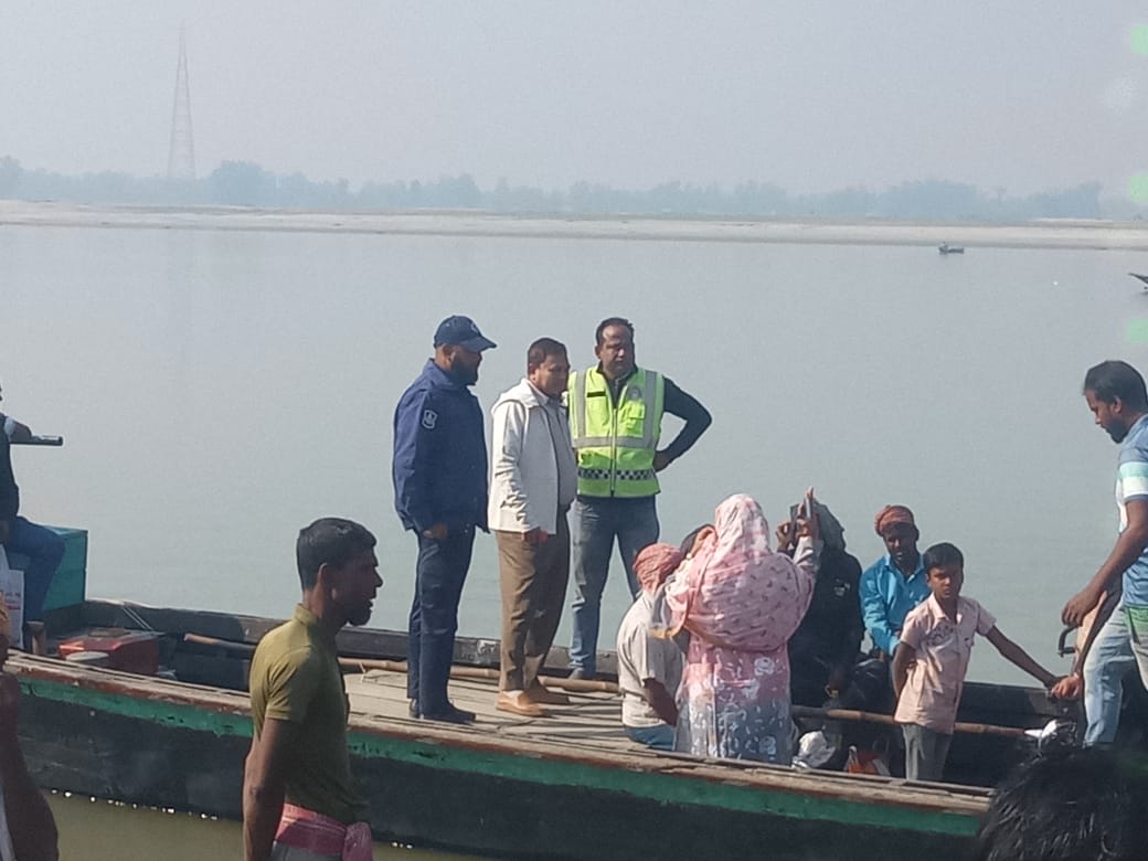 সিরাজগঞ্জের কাজীপুরে নাশকতার অর্থ যোগানদাতা সন্দেহে নাসিম স্মৃতি সংসদ এর সভাপতি আটক, পুলিশের কাছে হস্তান্তর