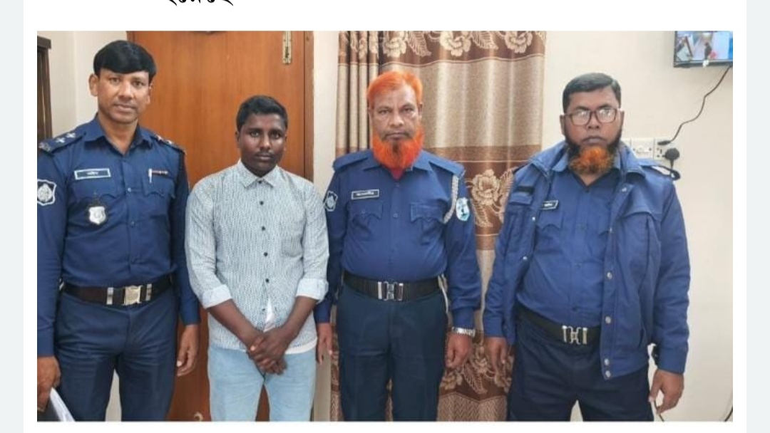 সিরাজগঞ্জ আঞ্চলিক পাসপোর্ট অফিসে ভূয়া পরিচয়ে পাসপোর্ট করতে এসে এক রোহিঙ্গা যুবক আটক হয়েছেন