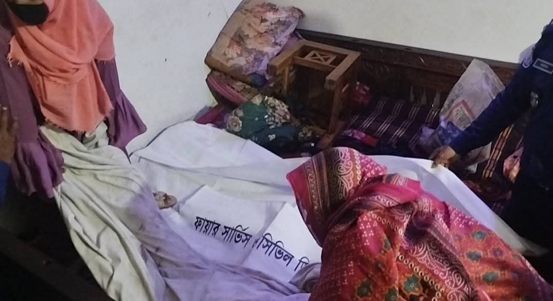 জামালপুর শহরের দড়িপাড়া এলাকায় স্ত্রীকে পুড়িয়ে হত্যা পাষণ্ড স্বামী গ্রেফতার।