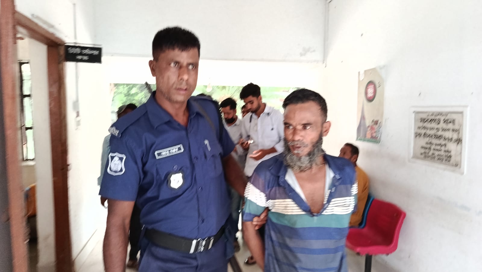 মাদারগঞ্জে শিশুকে ধর্ষণের প্রধান আসামি গ্রেফতার