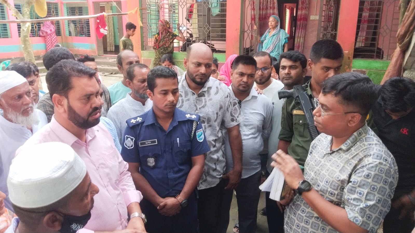 কুলিয়ারচরে ইউএনও’র হস্তক্ষেপে ৮ম শ্রেণির ছাত্রীর বাল্যবিবাহ পণ্ড, কনের পিতাকে অর্থদণ্ড