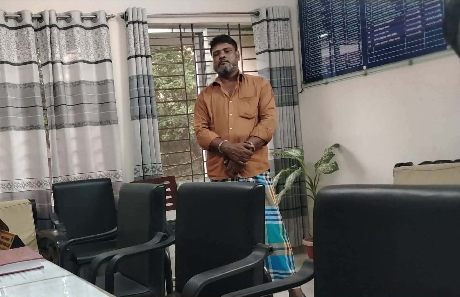 রামগড়ে গৃহবধূকে ধর্ষণের অভিযোগে শ্বশুর আটক