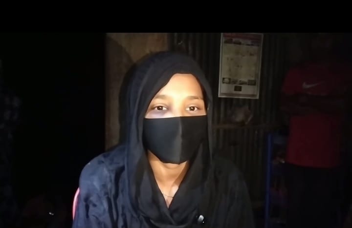 যৌতুকের দাবিতে গৃহবধূকে কামড়ে জখম করলো পাষণ্ড স্বামী