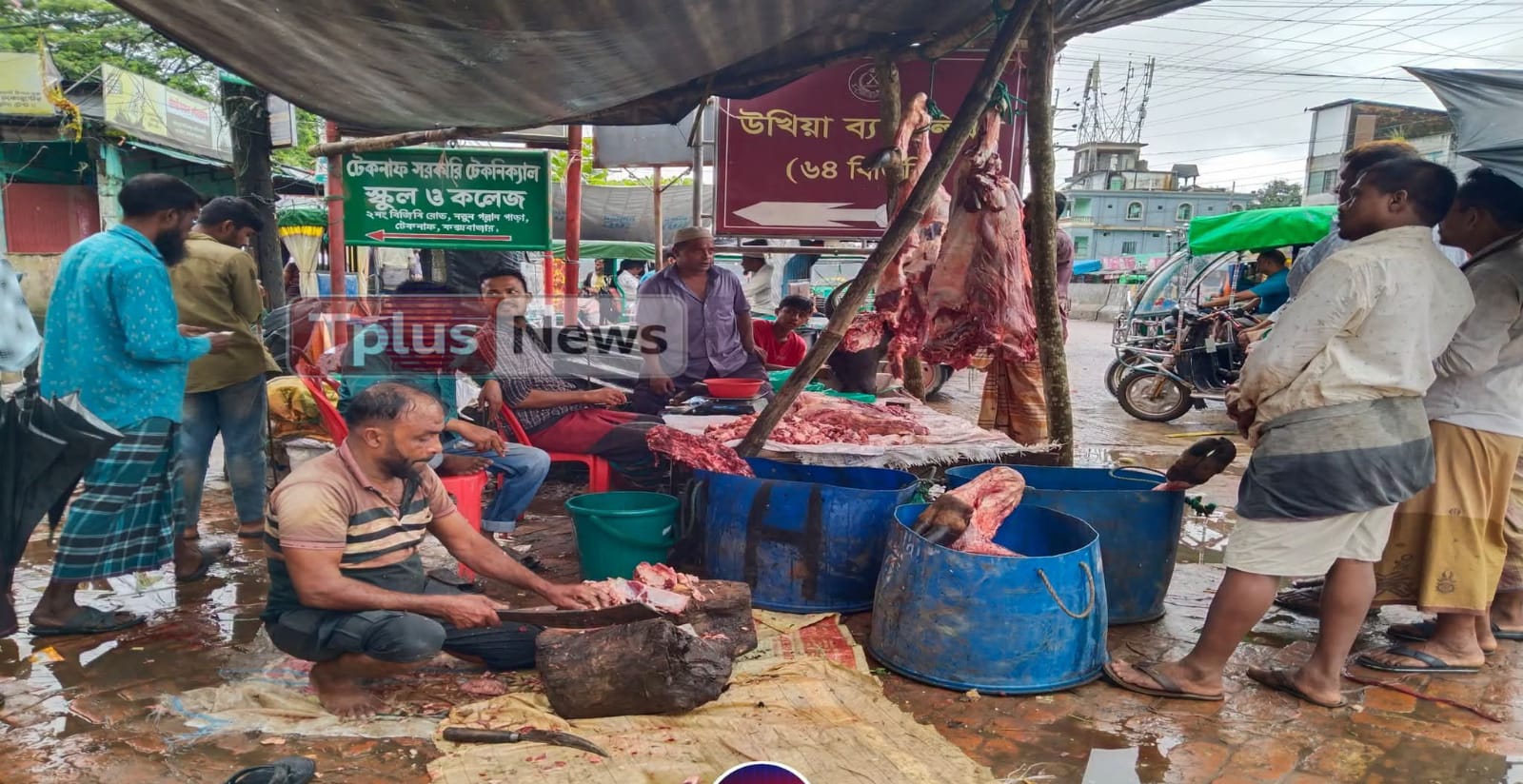 টেকনাফে মাংসের দাম অতিরিক্ত, এর মধ্যে ৪০০ গ্রাম হাড়ঁ! ক্রেতাদের নাভিশ্বাস