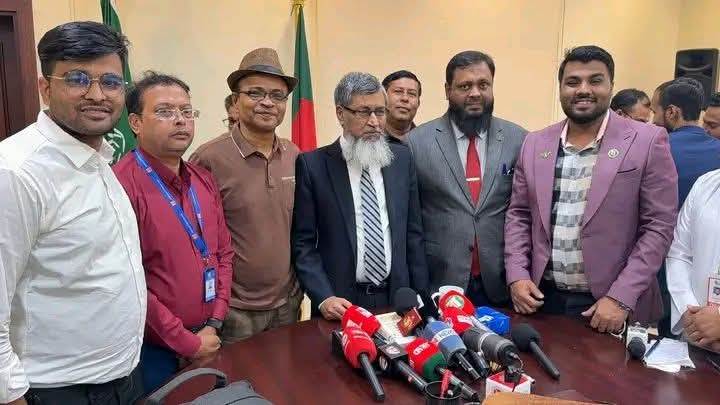 পাসপোর্ট জটিলতা নিরসন ও সেবা সহজীকরণে গণমাধ্যমের সহযোগিতা চাইলেন রাষ্ট্রদূত