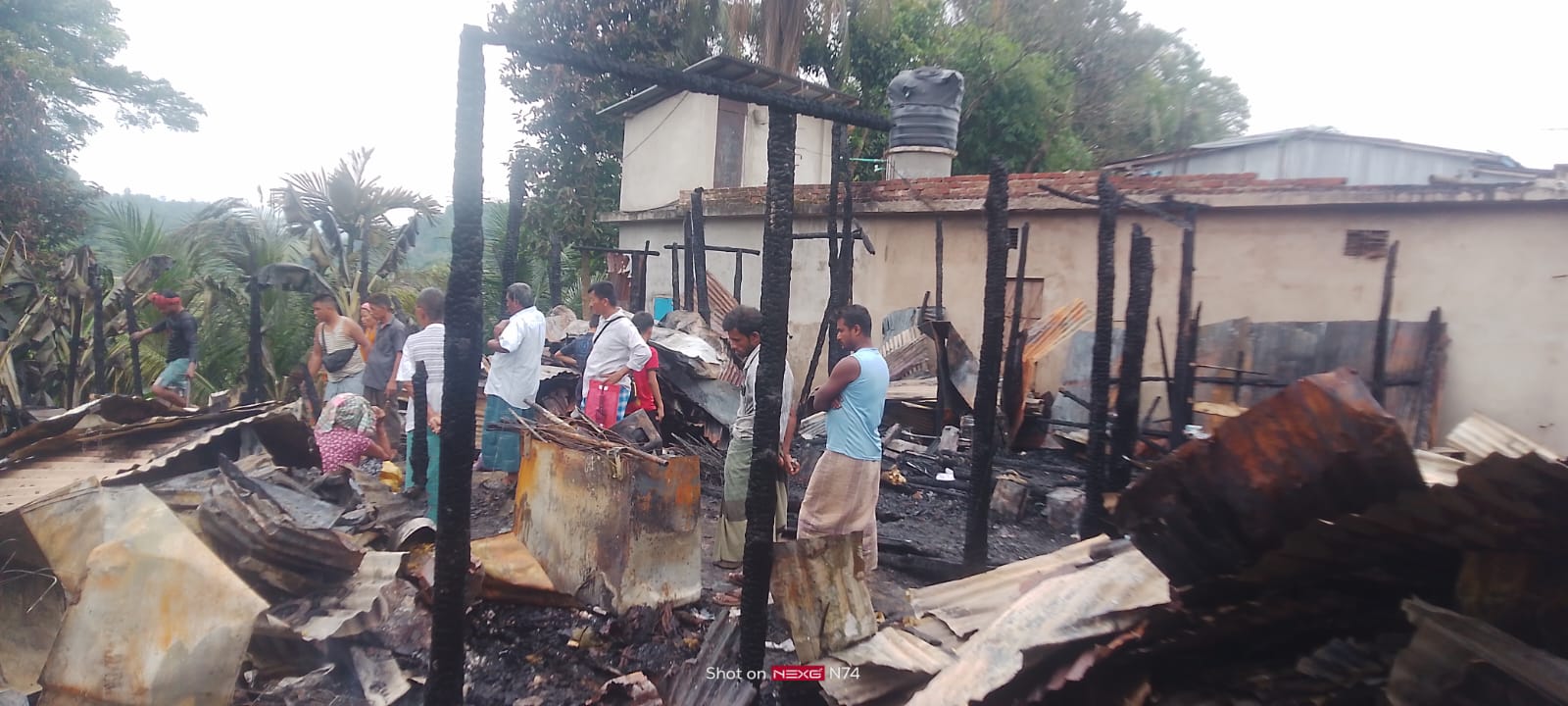 থানচিতে ভয়াবহ অগ্নিকাণ্ডে ১৩ দোকান পুড়ে ছাই ক্ষয়ক্ষতি প্রায় দেড় কোটি টাকা
