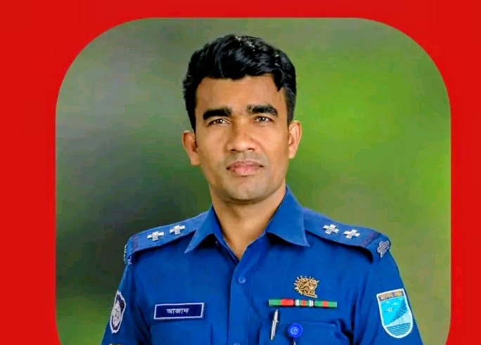 বীরত্বপূর্ণ ভূমিকা: বিপিএম পদক পাচ্ছেন মুন্সিগঞ্জের ডিবি এসআই আবুল কালাম আজাদ
