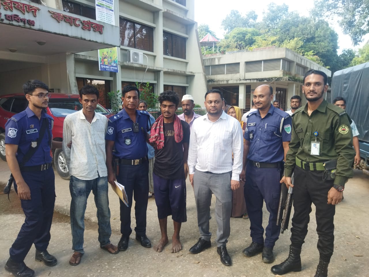 চুনারুঘাটে মাদকবিরোধী অভিযানে দুইজনের ৬ মাসের কারাদণ্ড