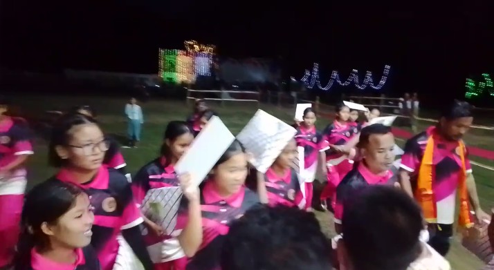 থানচিতে নারী ফুটবলারদের সংবর্ধনা দিল ৩৮ বিজিবি পাহাড়ের প্রতিভাবান খেলোয়াড়দের জাতীয় পর্যায়ে সাফল্যের আশাবাদ পার্বত্যমন্ত্রীর