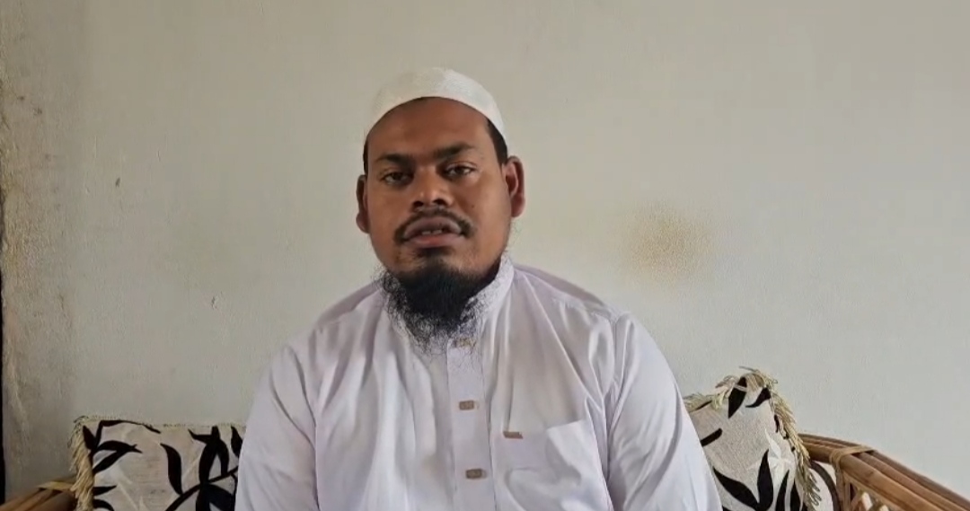 পত্তন ইউনিয়নে চেয়ারম্যান পদে সম্ভাব্য প্রার্থী মুফতি রহমতউল্লাহ কাসেমী সবার কাছে দোয়া ও সমর্থন প্রত্যাশা